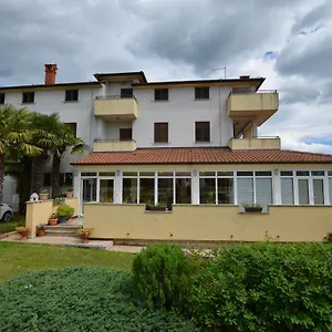 Zminj Apartments Appartamento